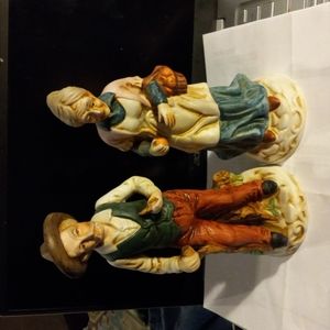 Pair of porcelain old farm old couple. Vintage